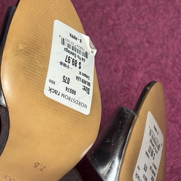 Vintage Brian Atwood Pippa Silver Metallic Leather Two Band Heels Sandals - Picture 7 of 8